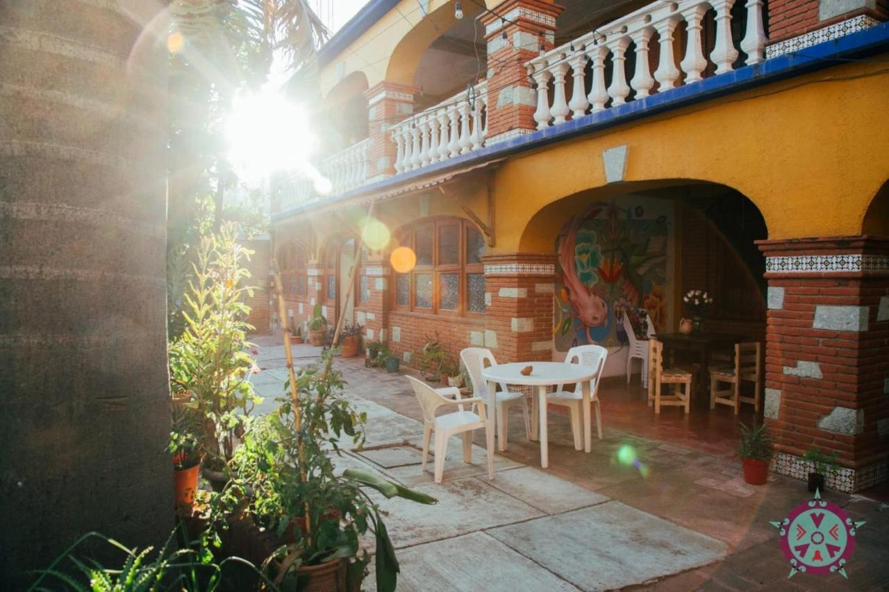 Hostal Alegria De Oaxaca Luaran gambar